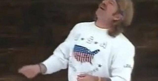 ‘La Bamba triste’ de Pierre Billon: la chanson oubliée des années 80 devenue culte grâce à internet ‘La Bamba triste’ de Pierre Billon: la chanson oubliée des années 80 devenue culte grâce à internet