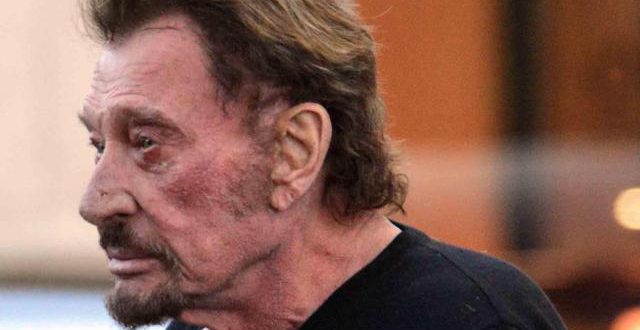Johnny Hallyday face au cancer: son ami Claude Lelouch donne des nouvelles du rockeur, suffisant pour rassurer ses fans? Johnny Hallyday face au cancer: son ami Claude Lelouch donne des nouvelles du rockeur, suffisant pour rassurer ses fans?